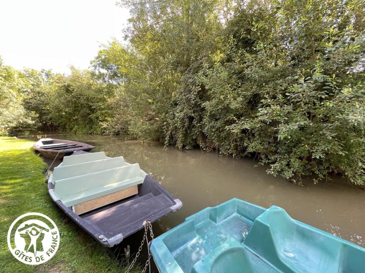 Gite Charmant Au Bord De L'Eau Avec Canoes, Terrasse Et Jardin A Damvix, Au Coeur Du Marais Poitevin. - Fr-1-426-354 Villa Екстериор снимка